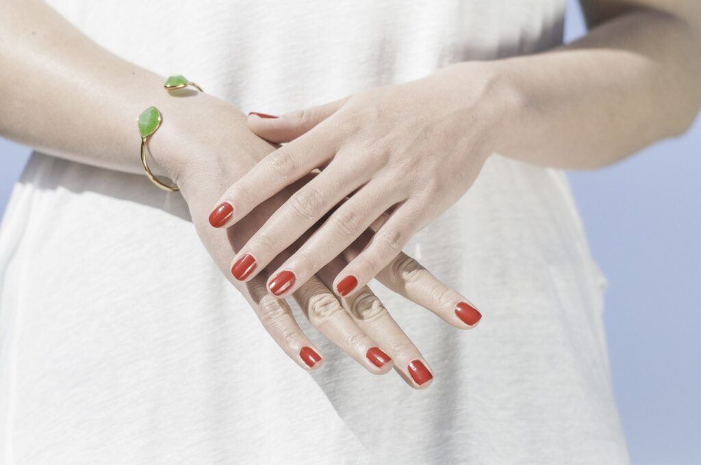 Devenez expert en ongles : Formation Prothésiste Ongulaire