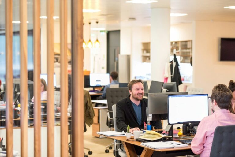 Caractérisation d’une entreprise : comprendre ses fondements 🚀✨ 3 Caractérisation d'une entreprise