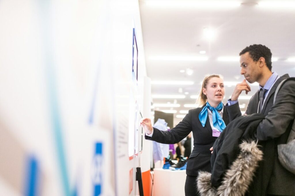 Cumuler emploi et chômage : droits, règles et allocations