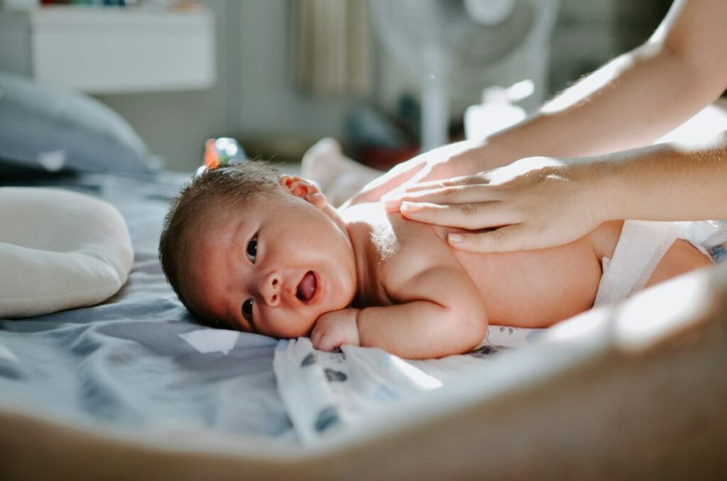 Formation Massage Bébé : Apprenez en toute simplicité