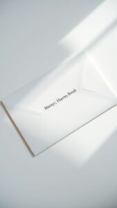 Lettre non affranchie : comprendre et éviter ce problème