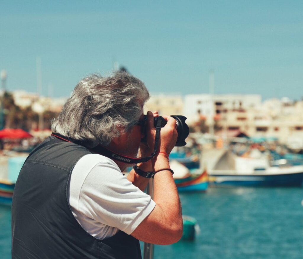 Assurance voyage senior : comparatif des meilleures formules